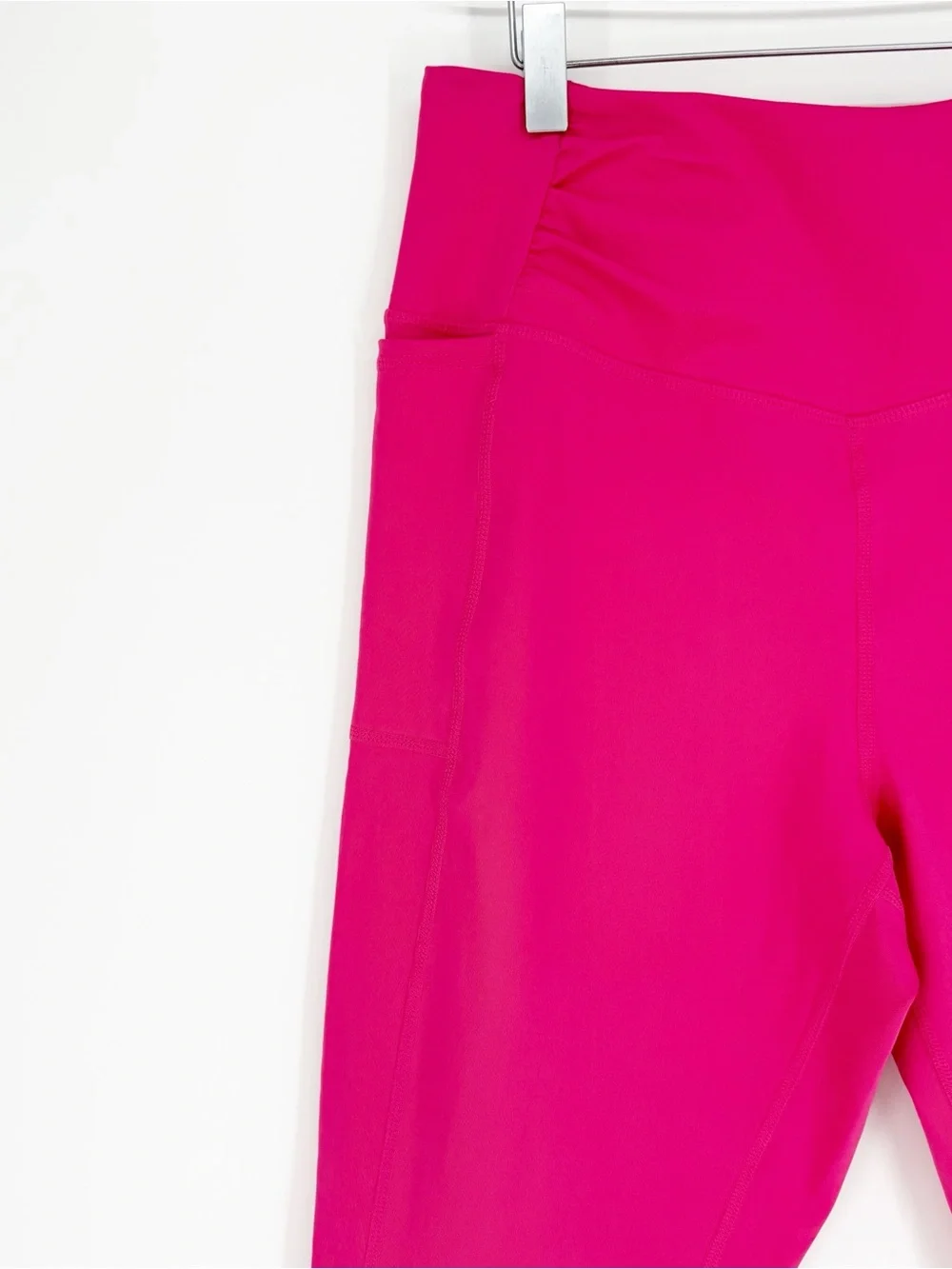 Free People‎ Movement Breath Easy Cropped Leggings L Pink